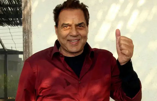 सुबह-सुबह अस्पताल से डिस्चार्ज हुए धर्मेंद्र, परिवार और फैंस की दुआ आई काम 