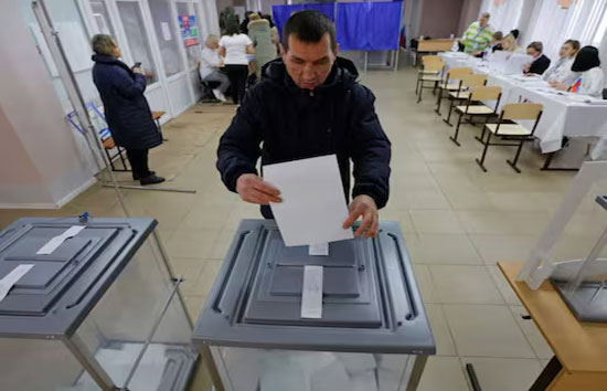 रूस में रिमोट इलेक्ट्रॉनिक वोटिंग सिस्टम पर बड़ा साइबर अटैक, राष्ट्रपति चुनाव को प्रभावित करने की कोशिश  