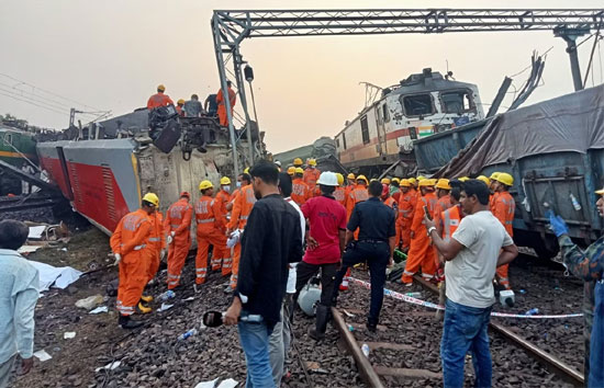 ओडिशा में दर्दनाक हादसा, 3 ट्रेनों की भीषण टक्कर में 280 लोगों की मौत, 900 से ज्यादा घायल