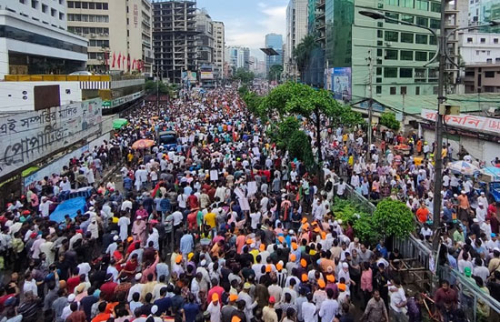बांग्लादेश : बीएनपी की रैली में उमड़ी भारी भीड़, सत्तारूढ़ दल से झड़प, 124 कार्यकर्ता हिरासत में