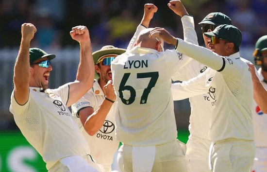 AUS vs PAK : दूसरे टेस्ट में ऑस्ट्रेलिया के इस बल्लेबाज ने बचाई टीम की लाज, धुरंधर हुए फ्लॉप