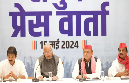 भविष्य, लोकतंत्र और संविधान को बचाना होगा नहीं तो हम दोबारा बन जाएंगे गुलाम, इंडिया अलायंस की संयुक्त प्रेस कॉन्फ्रेंस में बोले मल्लिकार्जुन खड़गे