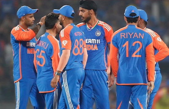 4 मैचों की टी20 सीरीज खेलने के लिए साउथ अफ्रीका पहुंची टीम इंडिया, सूर्यकुमार करेंगे कप्तानी 