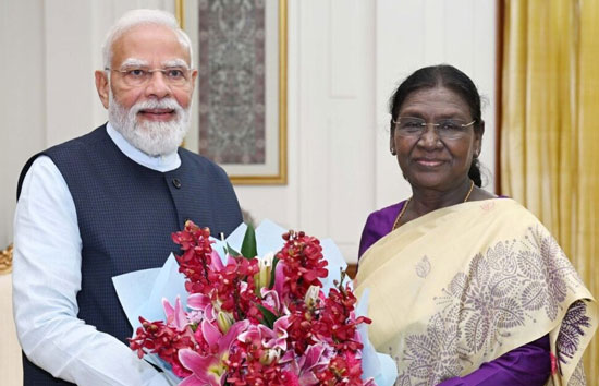 फेरबदल की आहट: पीएम मोदी-राष्ट्रपति मुलाकात, कुरियन का इस्तीफा, मल्होत्रा-चौधरी बने प्रदेश अध्यक्ष