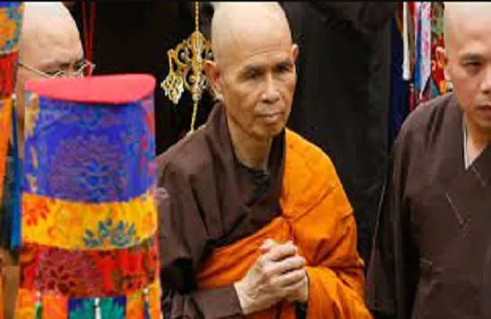 दक्षिण कोरिया में बौद्ध भिक्षुओं का सरकार विरोधी प्रदर्शन