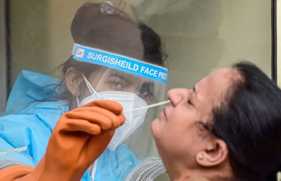 coronavirus in india : पिछले 24 घंटे में कोरोना के 6050 नए केस, 14 लोगों की मौत 
