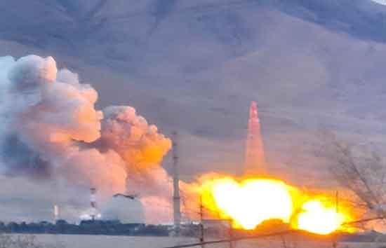 अमेरिका-इजरायल का ईरान के न्यूक्लियर प्लांट पर भीषण हमला, टारगेट में आया यूरेनियम प्रोसेसिंग यूनिट