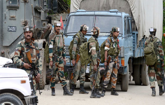 जम्मू कश्मीर में पुलवामा हमले जैसे वारदात दोहराने की फिराक में आतंकी