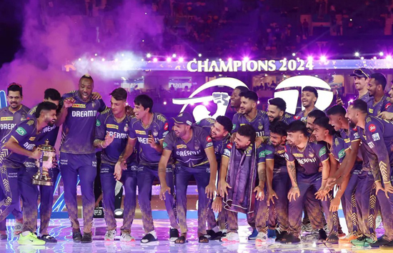 KKR बना 2024 का विजेता, SRH के खिलाफ फाइनल में दर्ज की बड़ी जीत, IPL के इतिहास में पहली बार बना सबसे लो स्कोर