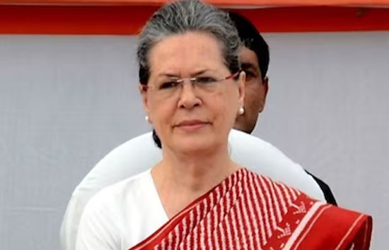 सोनिया गांधी की बिगड़ी तबियत, गंगाराम अस्पताल में भर्ती, डॉक्टर की देखरेख में चल रहा इलाज 