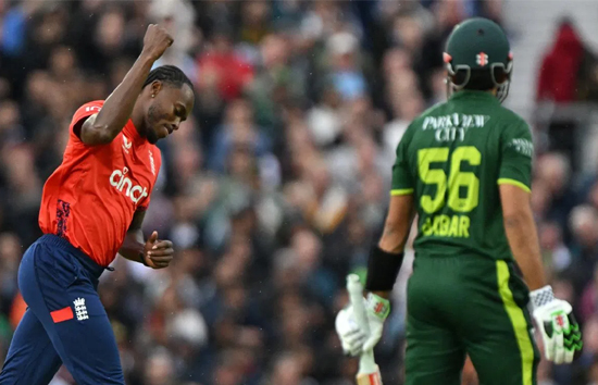 T20 वर्ल्ड कप से पहले पाकिस्तान की बुरी हार, इंग्लैंड दौरे पर गई टीम ने नहीं जीता एक भी मैच 