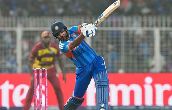 IND vs WI  : वेस्टइंडीज को हराकर सेमीफाइनल में पहुंचा भारत, संजू सैमसंग ने खेली विनिंग पारी 