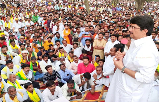 न भाजपा और न सपा किसी भी पार्टी को लोकसभा में समर्थन नहीं करेगी जनसत्ता दल : राजा भैया 