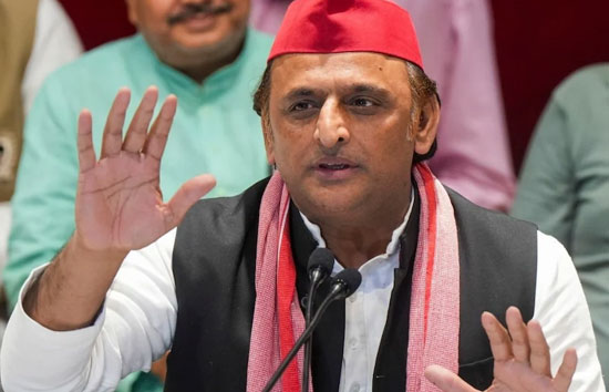 उपचुनाव की तारीखों में बदलाव के बाद अखिलेश यादव का तंज, कहा-'टालेंगे तो हारेंगे'