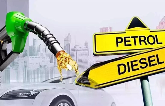 Petrol Price Today : पेट्रोल-डीजल की कीमतों में थोड़ी राहत, यहां चेक करें ताजा रेट  