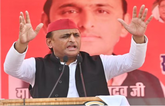 आकाश आनंद के सभी पदों से निष्कासन पर बोले अखिलेश, कहा-बसपा नहीं जीत रही…उसे वोट न करें