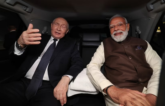फिर एक साथ एक ही कार में पुतिन और पीएम मोदी, बॉन्डिंग या दुनिया को बड़ा मैसेज देने की है कोशिश 