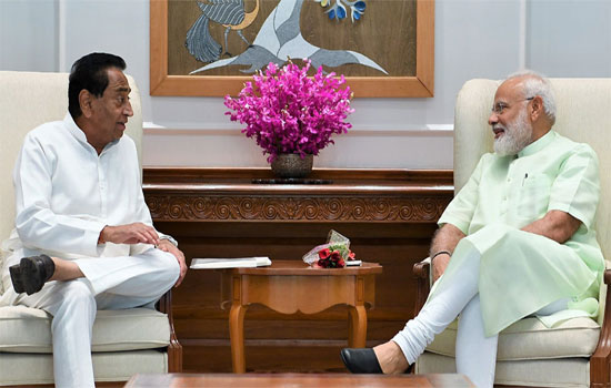 मुख्यमंत्री कमलनाथ ने मध्य प्रदेश से जुड़े मुद्दों पर PM नरेंद्र मोदी से की मुलाकात
