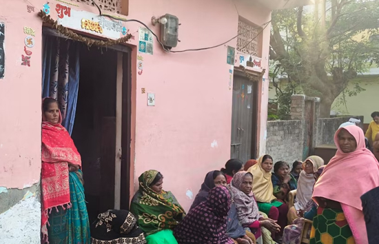 लखनऊ में दो सगी बहनों ने कुत्ते के लिए दे दी जान, भाई की मौत, पिता की बीमारी से सालों से झेल रही रही थी दुख 