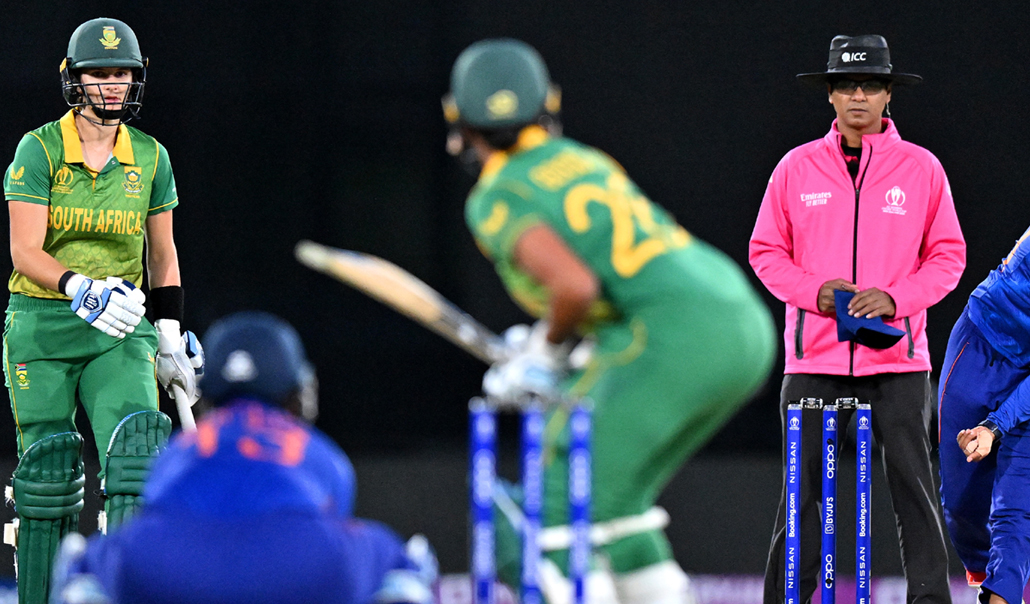 IND vs SA : नो बाल बनी भारतीय महिला टीम की हार का कारण, वर्ल्ड कप से बाहर