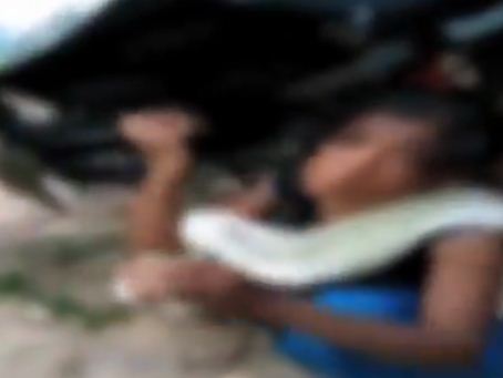 गोरखपुर से शर्मनाक वीडियो वायरल: दबंग युवक ने लड़की को बुरी तरह पीटा