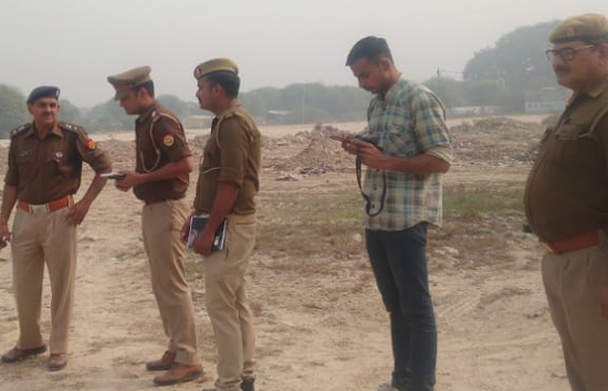 कानपुर में चौकी से चोरों ने पार किया पिस्टल और 10 कारतूस, सोते रहे चौकी इंचार्ज, निलंबित 