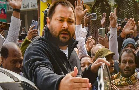 जमीन के बदले नौकरी मामले ED के सामने तेजस्वी यादव ने दिए इन सवालों के जवाब 