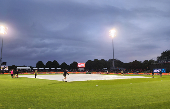 IND vs NZ:  तीसरा एकदिवसीय मैच भी चढ़ा बारिश की भेंट, न्यूजीलैंड ने श्रृंखला 1-0 से जीती