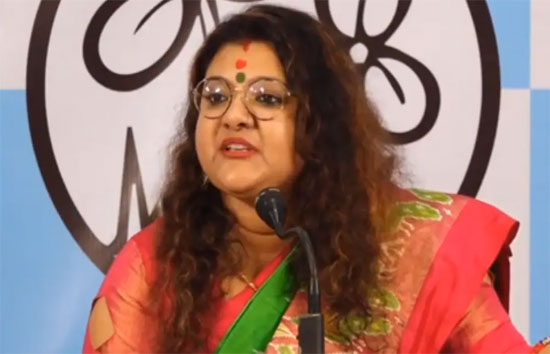 बंगाल : TMC में शामिल हुई बीजेपी सांसद की पत्नी, भेजेंगे तलाक का नोटिस