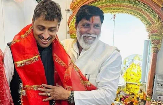 इमरान मसूद ने मंदिर टेका मत्था, बजरंग दल ने जताई आपत्ति, पोस्टर चस्पा कर की ये मांग 