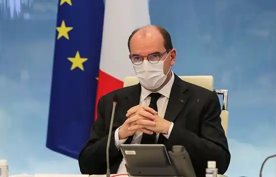 फ्रांस में मास्क की अनिवार्यता खत्म, 20 जून से पूरी तरह हटेगा कोरोना कर्फ्यू