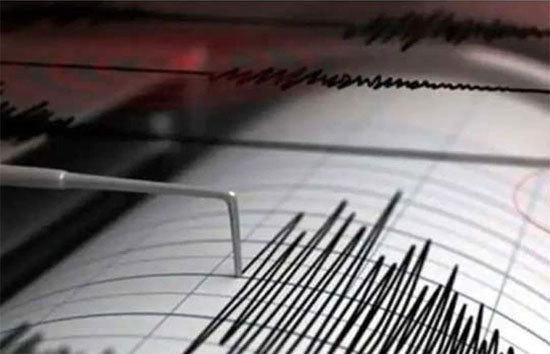 दिल्ली-NCR में देर रात भूकंप के झटके, लोग घरों से भागे, 4.2 मापी गई तीव्रता