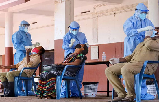 Cornavirus Update In India : कोरोना की बढ़ी रफ़्तार, 24 घंटे में 3038 नए केस, 7 की मौत, तीन राज्यों में मास्क अनिवार्य