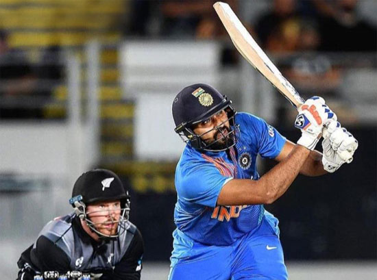 NZvIND : रोहित के 2 छक्कों से सुपरओवर में जीता भारत, सीरीज में 3-0 से बढ़त 