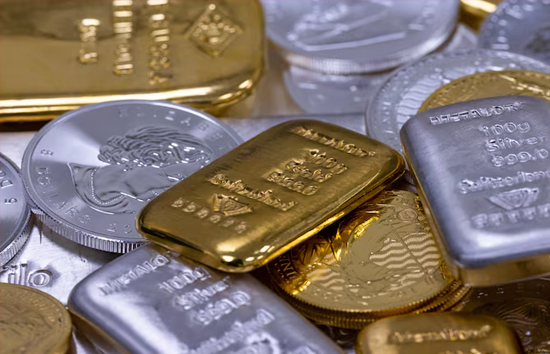 Titan को रूपये 1000 करोड़ का मुनाफा, कमाई का आंकड़ा 10,000 करोड़ के करीब 