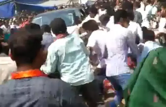 ओडिशा : बीजेडी विधायक ने चढ़ाई बीजेपी कार्यकताओं पर कार, 24 घायल, 5 की हालत गंभीर 