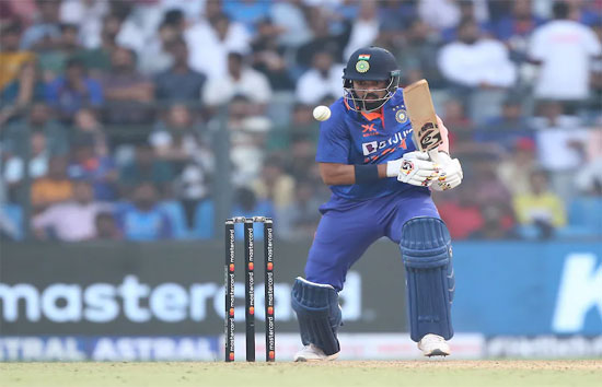 IND vs AUS : केएल राहुल का अर्धशतक, पहला वनडे जीता भारत 