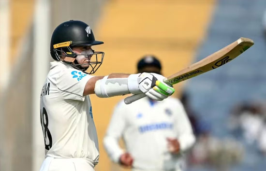 IND vs NZ : पुणे टेस्ट के दूसरे दिन सेंटनर की आंधी में उड़ी टीम इंडिया,  लैथम की फिफ्टी से लैथम की फिफ्टी मजबूत