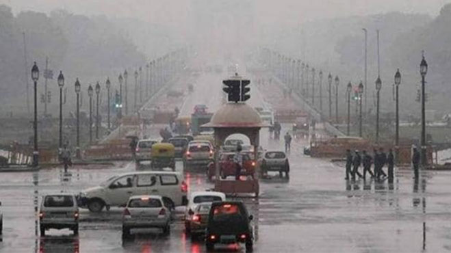 दिल्ली-NCR में तेज बारिश, कई राज्यों में भारी बारिश और बर्फबारी की चेतावनी    