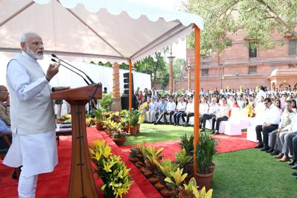 मेरी सोच पीएमओ को प्रभावी बनाना है : प्रधानमंत्री मोदी