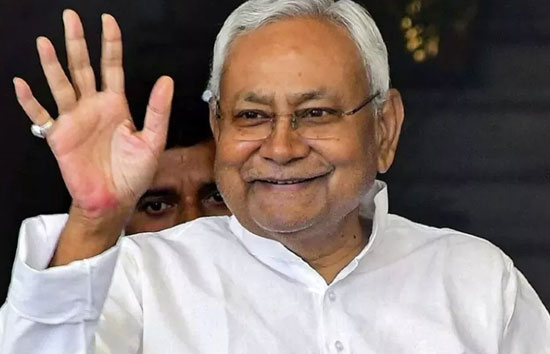 बिहार में आज हो सकता है नीतीश मंत्रिमंडल का विस्तार, बीजेपी के ये नेता लेंगे शपथ! JDU के ये नेता भी ले सकते हैं शपथ  