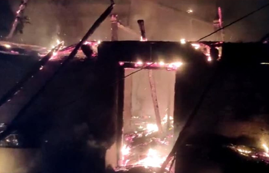 तेलंगाना : घर में लगी भीषण आग, परिवार के 6 लोग जिंदा जले, मृतकों में दो बच्चियां भी शामिल 
