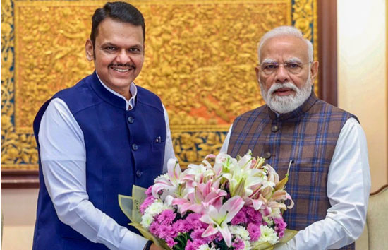 दिल्ली पहुंचे देवेंद्र फडणवीस, पीएम मोदी से की मुलाकात; केंद्र में जाने की अटकलों पर लगाया विराम
