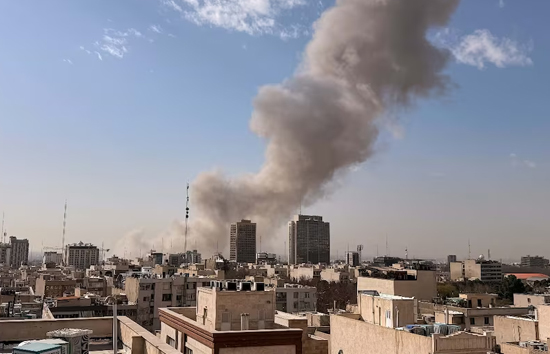 मिडिल ईस्ट में हाहाकार...इजरायली हमले में ईरान के रक्षा मंत्री की मौत! कई अधिकारी भी मारे गए 