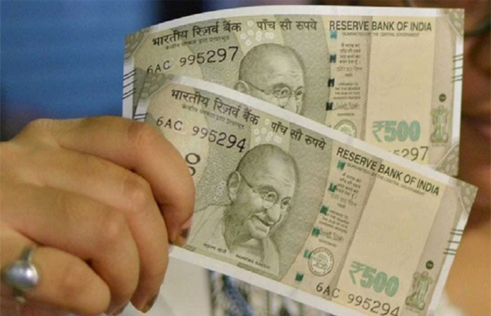 ई-श्रम कार्ड धारकों के अकाउंट में सरकार जल्द भेजेगी 1000 रुपये, जल्द करा लें रजिस्ट्रेशन