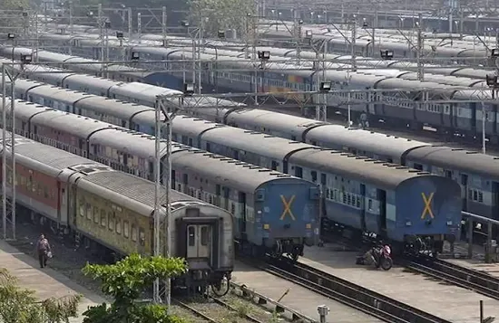 RCTC Cancelled Trains List :  देखें - रद की गई ट्रेन का परिचालन