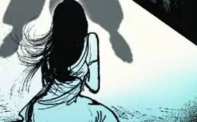 विधवा से किया बलात्कार, खेत में परिजनों को मिली बदहवास
