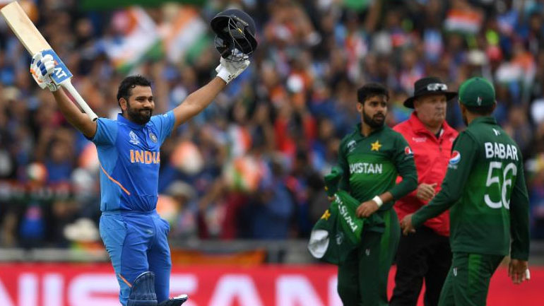 पाकिस्तान के खिलाफ शतक लगाकर रोहित ने लगाई रिकॉर्डों की झड़ी