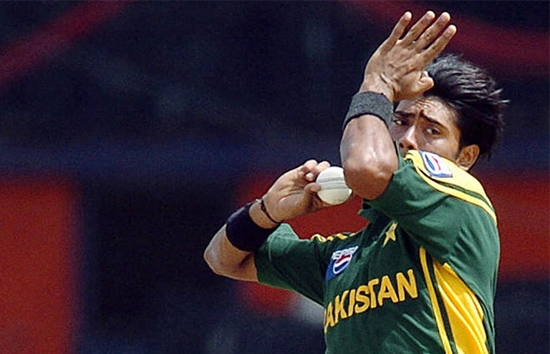 एशिया कप में पाकिस्तान के इस गेंदबाज ने फेंका सबसे महंगा ओवर, एक ओवर में फेंकी थी 16 गेंदे 