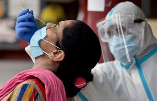 corona virus update : देश में 24 घंटे में कोरोना के 1,233 नए केस, 31 मरीजों की गई जान 